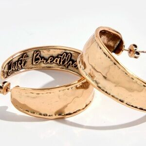 Katia Designs Hammered Antique Gold-Tone Hoop Earrings with Just Breathe NWT